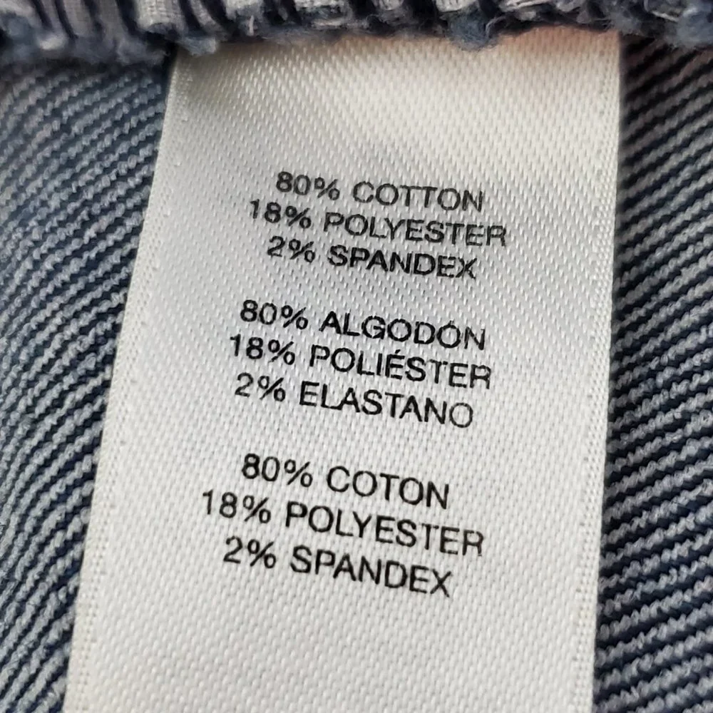 CHICO'S Platinum Washed Denim Faded Distressed Crop Jeans, Size 0 - Picture 6 of 9